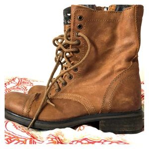 Steve Madden brown Troopa boot